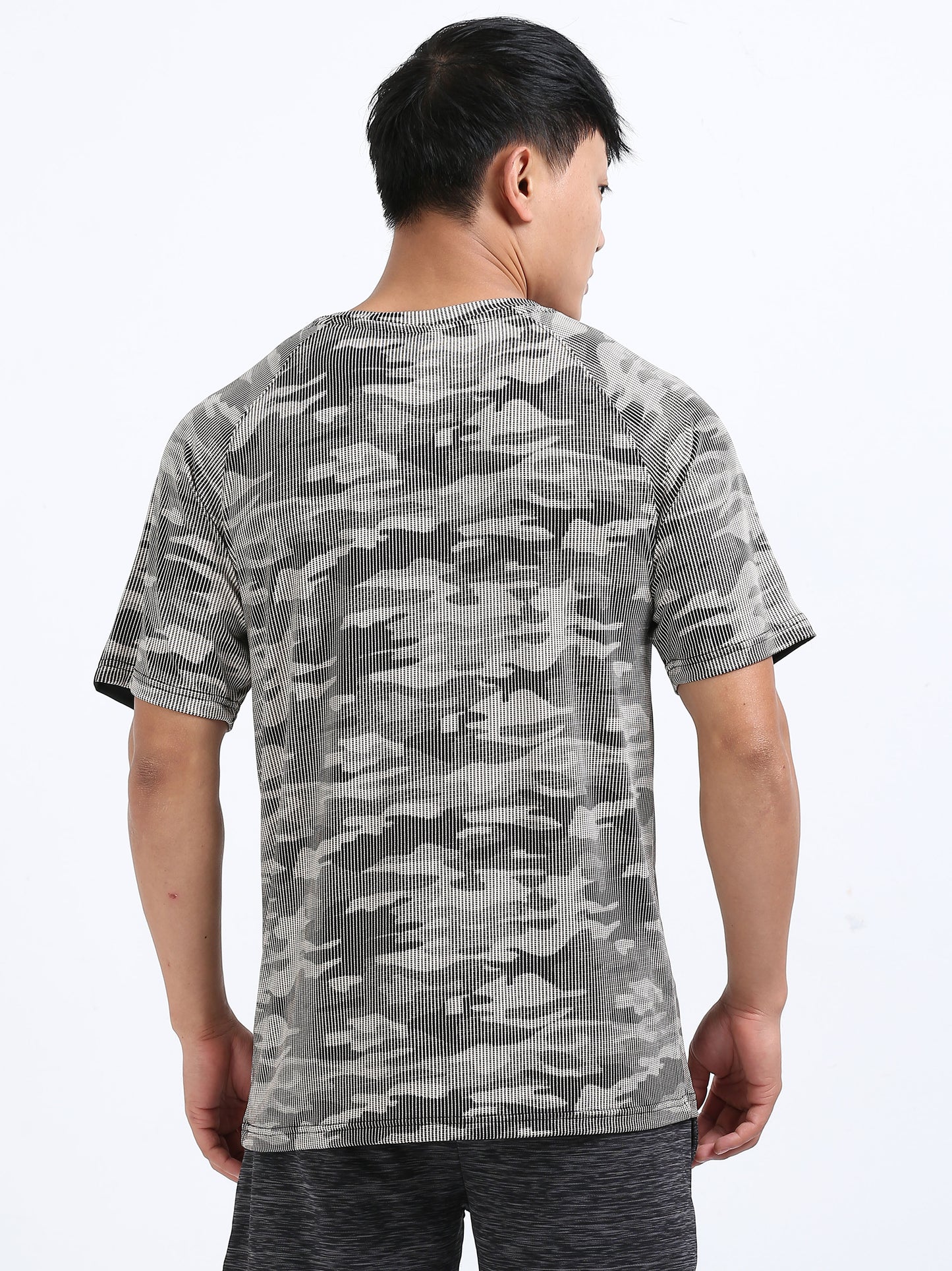 Men’s Beige Training T-Shirt with Contrast Sleeves