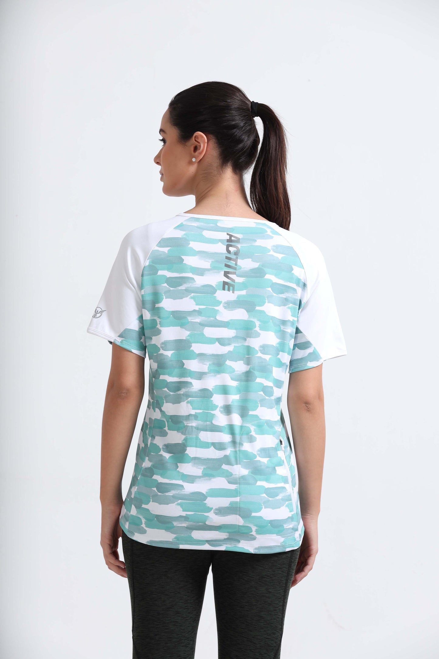  Abstract Painted Gym T Shirts For Ladies 