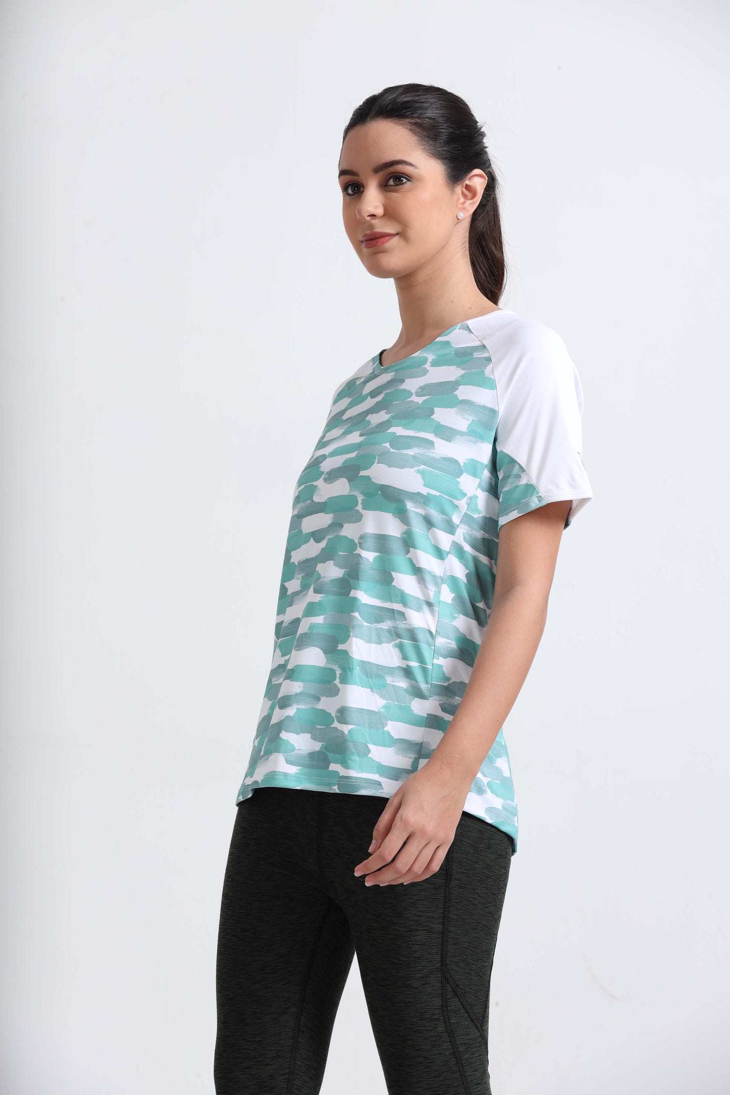  Abstract Painted Gym T Shirts For Ladies 